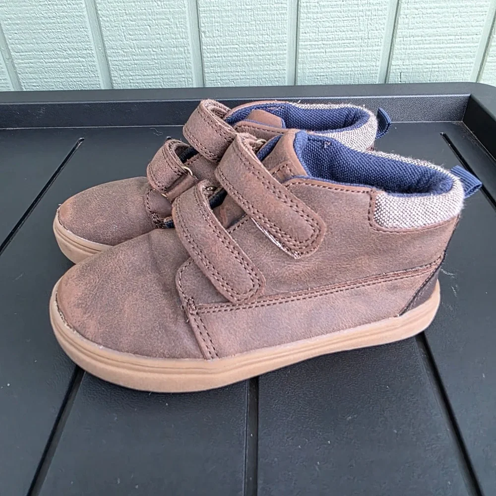 Cat & Jack Kids Brown Faux Leather Mid Top Hook and Loop Sneakers 10